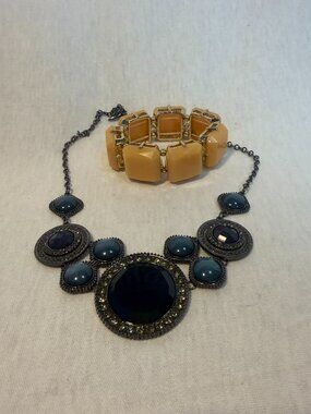 NY & Co. Necklace and bracelet bundle